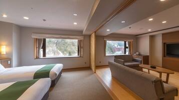 Main Tower Deluxe Western Room River side, Non Smoking | In-room safe, desk, free WiFi, bed sheets