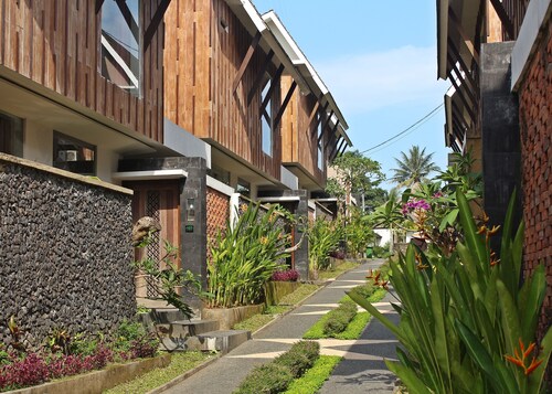 Greenfield Luxury Villas