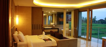 Greenfield Luxury Villas