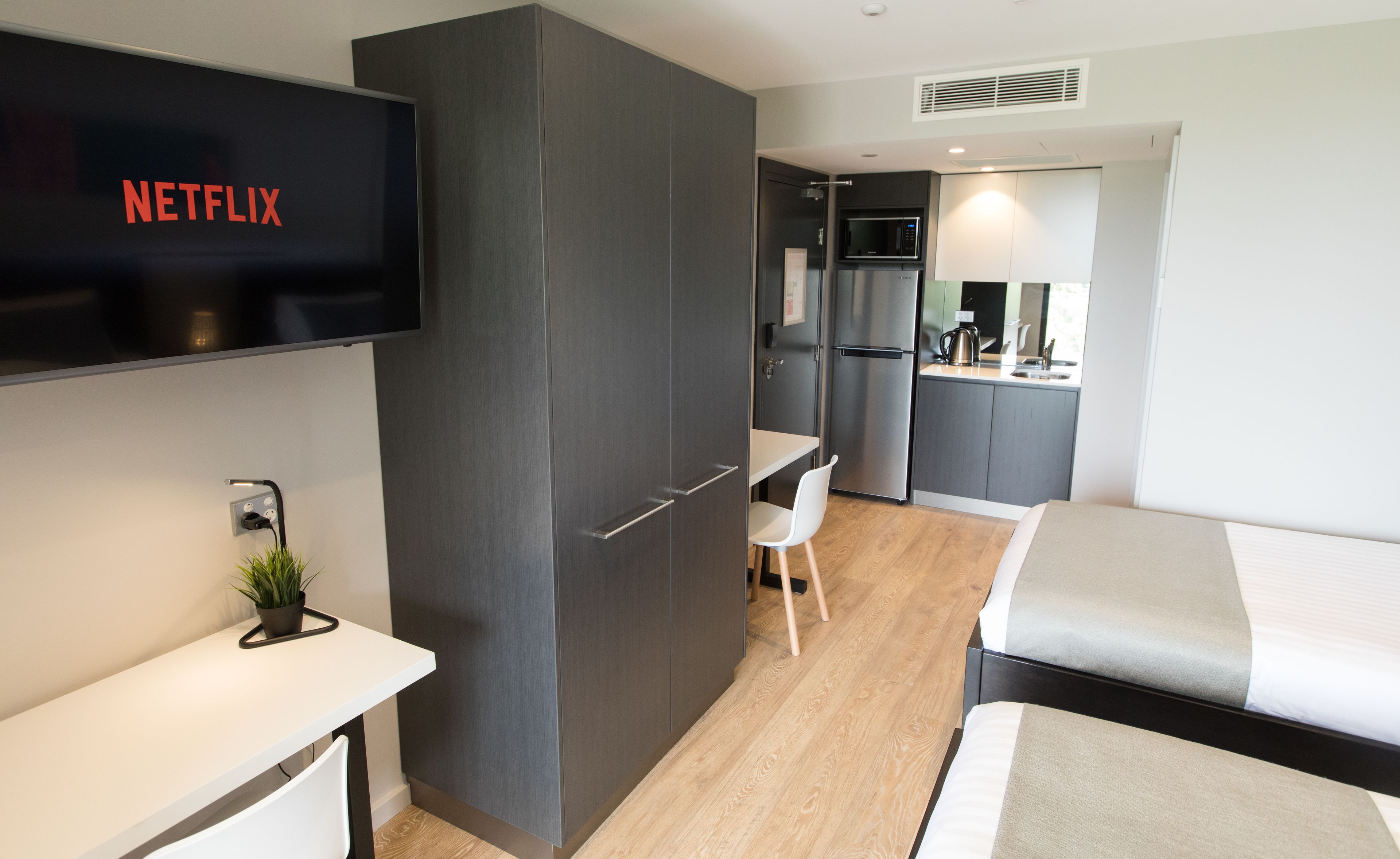 Studio 8 Residences - Adults Only — image 10