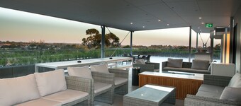 Studio 8 Residences - Adults Only