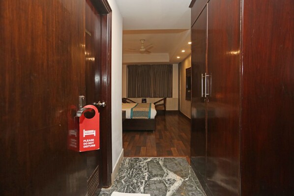 Deluxe Room, 1 Bedroom, Non Smoking