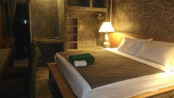 Villa C (2 Bedrooms) | Individually decorated, blackout curtains, soundproofing