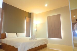 Suite | Premium bedding, free WiFi - The Pride (Sam Phran)