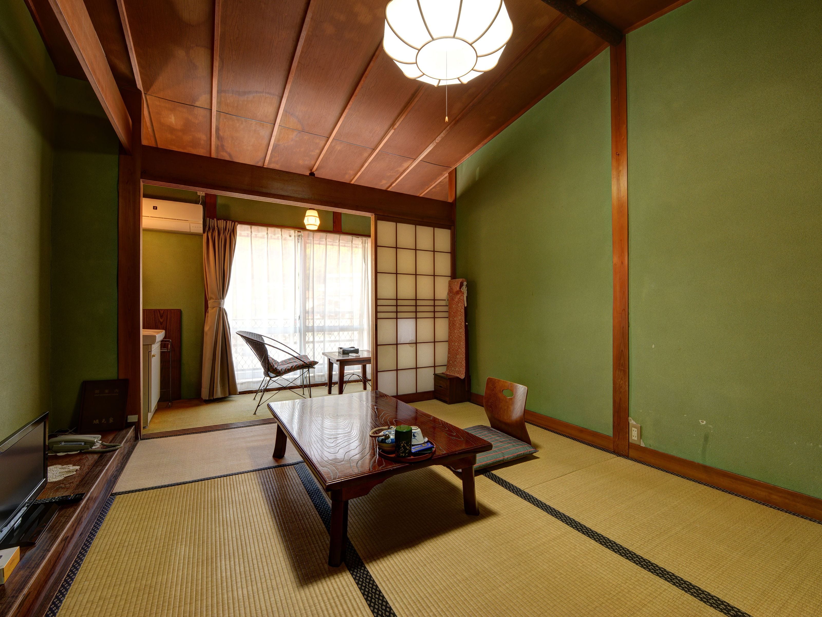 Japanese Room for 1-3 persons | Free WiFi