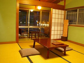 傳統客房 (Japanese-style, For 1-3 Guests) | 免費 Wi-Fi