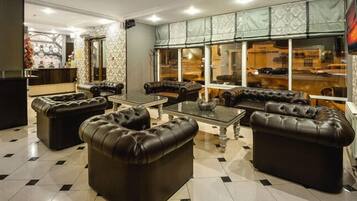 Kawasan tempat duduk lobi