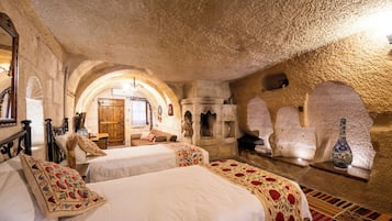 Family Suite, 2 Bedrooms, 2 Bathrooms, Courtyard View | Individually furnished, desk, laptop workspace, soundproofing