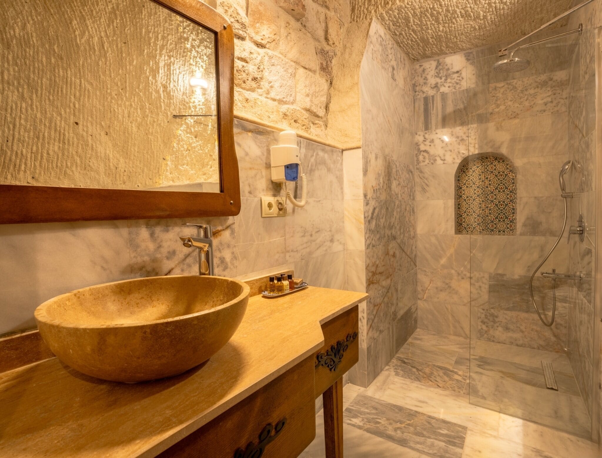 Photo - Tulip Cave Suites