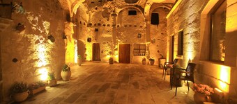 Tulip Cave Suites