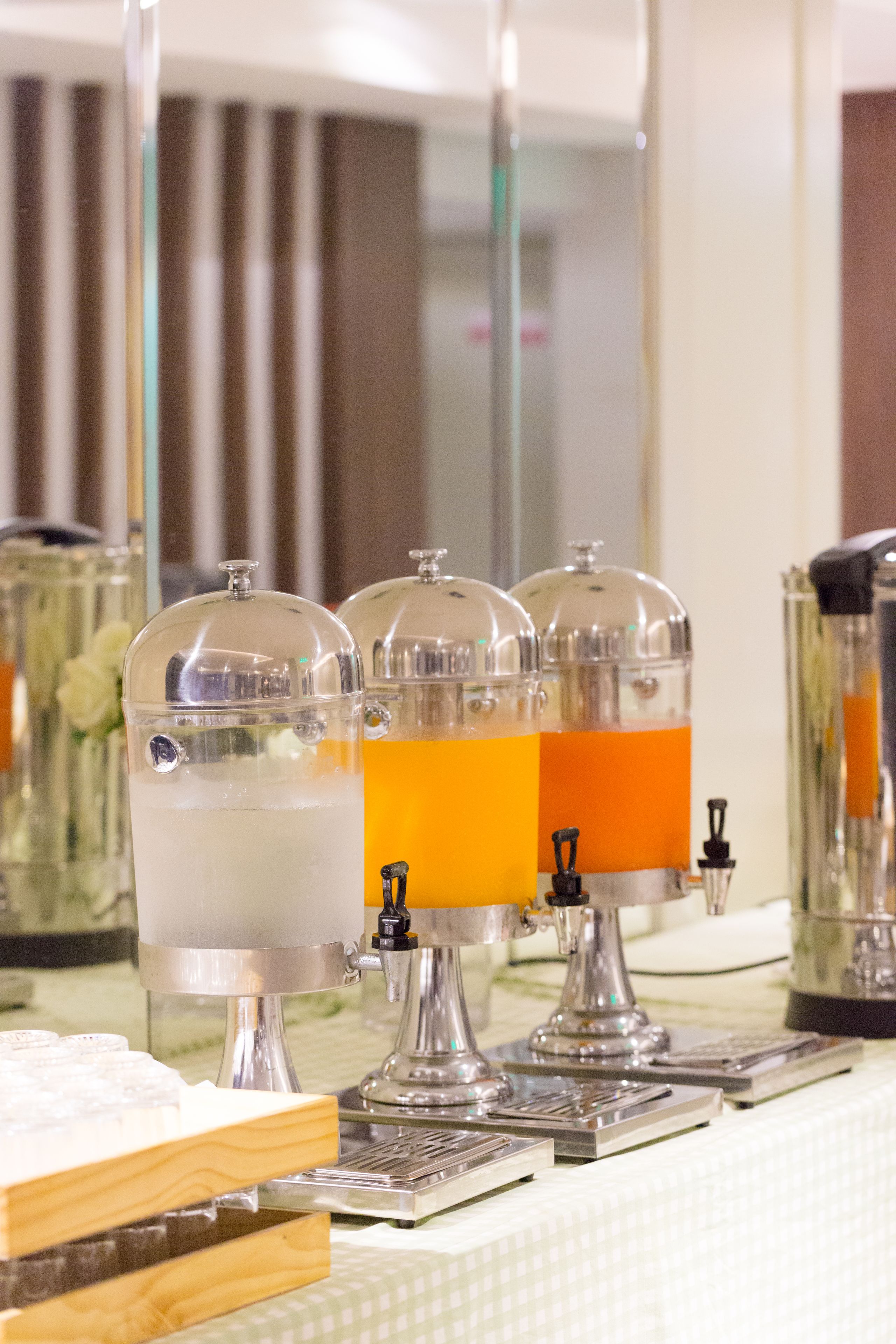 每日供应即点即煮早餐（每人 THB 150）