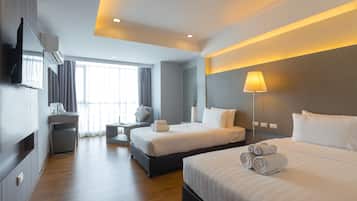 Deluxe Twin Room | Individually furnished, desk, blackout curtains, free WiFi