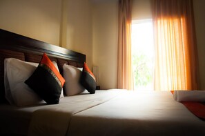 Deluxe Sweet Room with Balcony  | Rollaway beds, free WiFi - Pova Residence and Boutiques Resort (Chonburi)