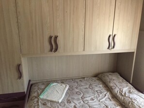 Desk, rollaway beds, free WiFi, bed sheets