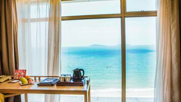 Grand Room, Sea View | View from room