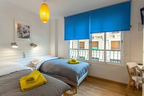 Twin Room (Private bathroom not in room - nr. 2) - City Garden B&B (Valencia)