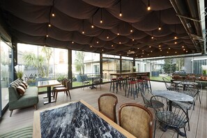 每日供应欧陆式早餐（每人 EUR 7）