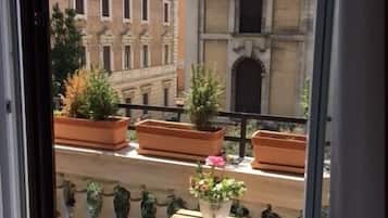 Junior Suite | Balcony