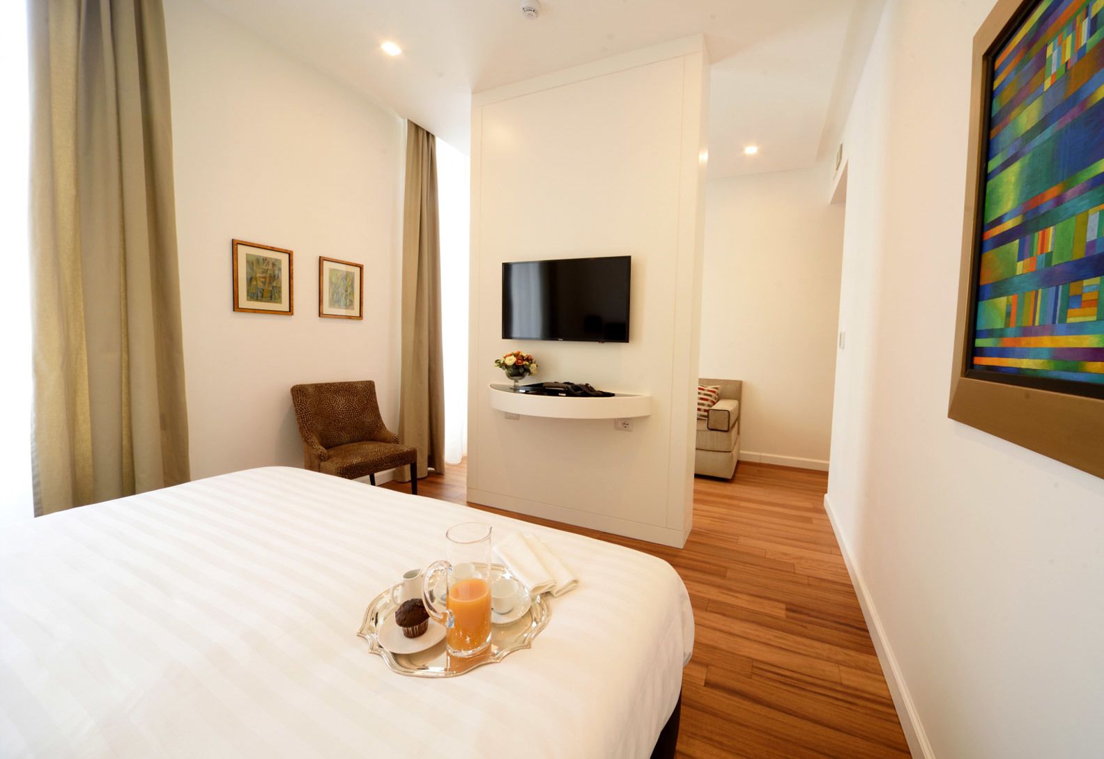 Photo - 900 Piazza del Popolo