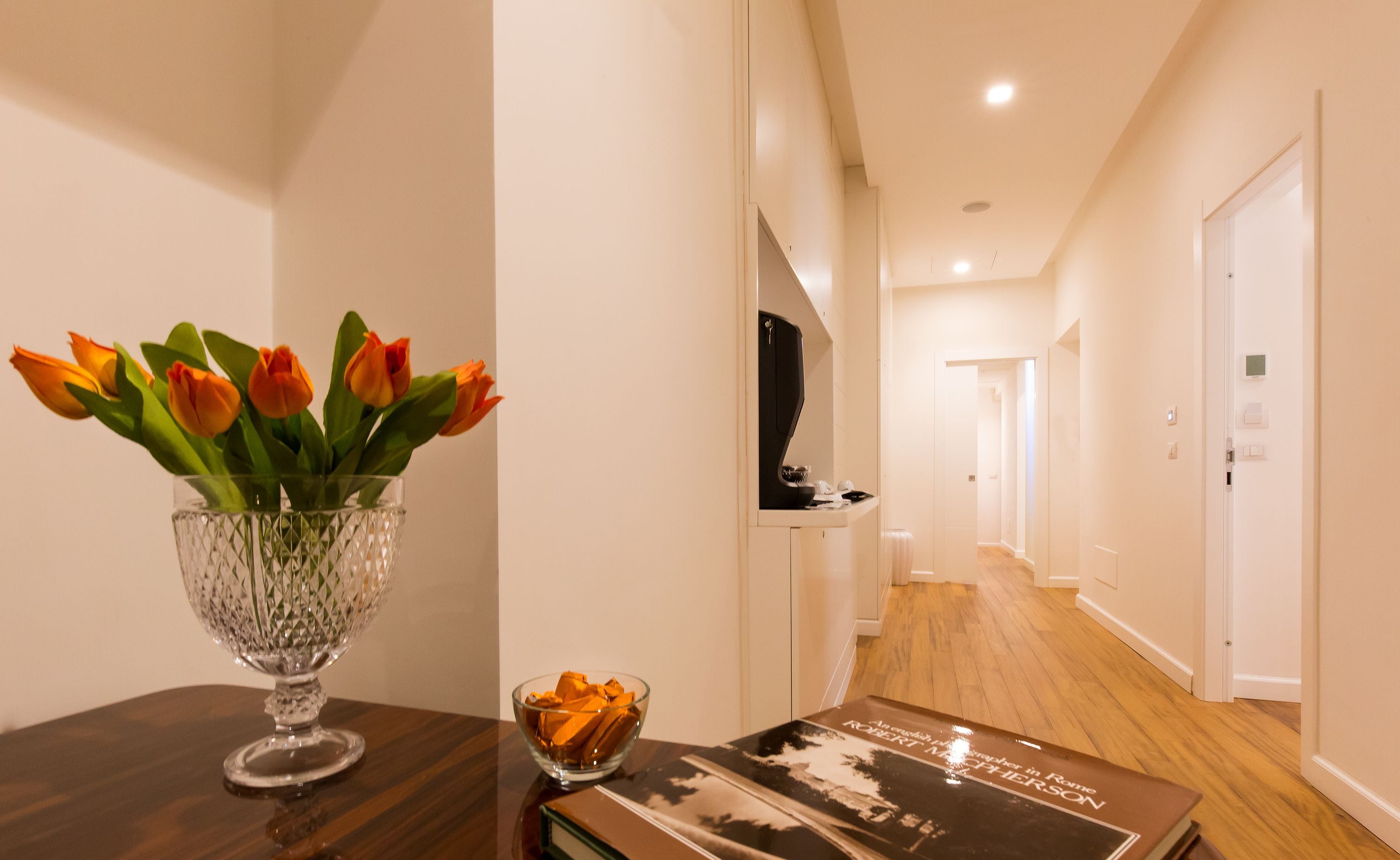 Photo - 900 Piazza del Popolo