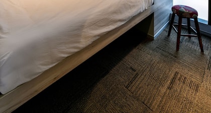 Urbanpod Hotel