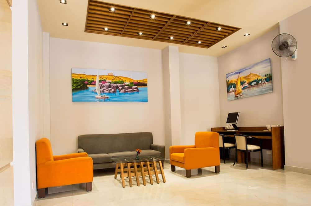 Hapi Hotel