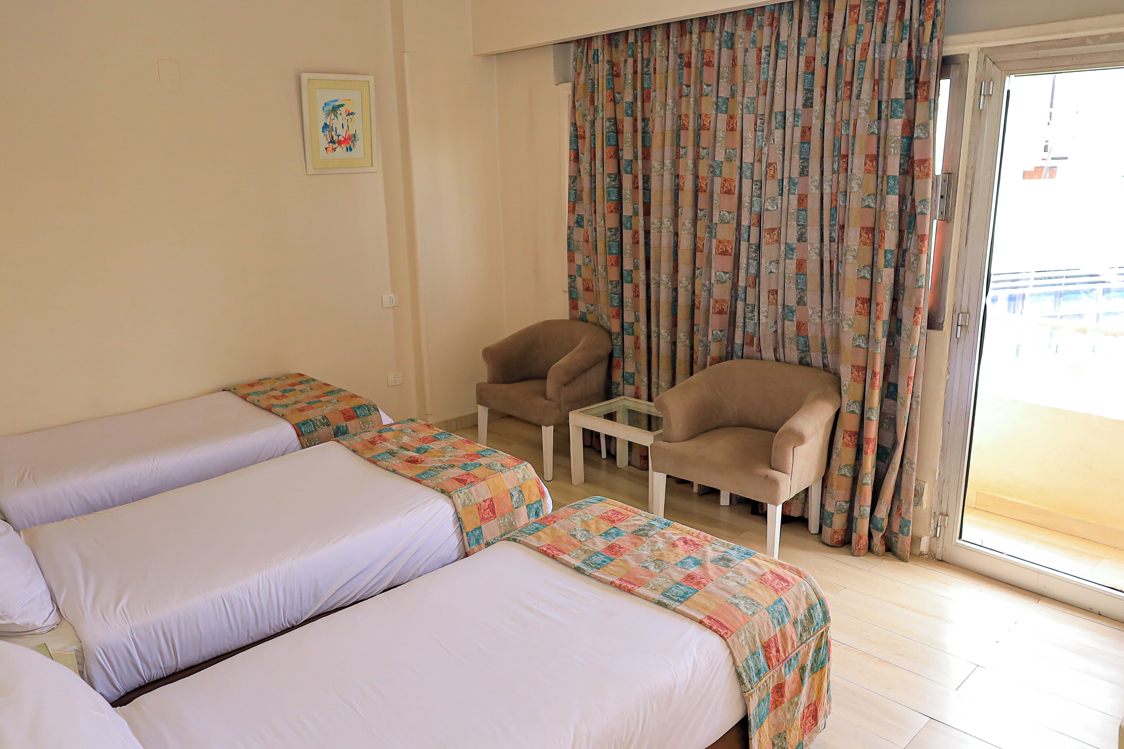 Photo - Hapi Hotel