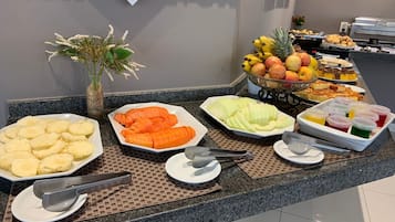 Desayuno buffet incluido todos los días