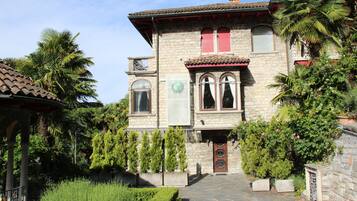 Façade de lâhĂ©bergement