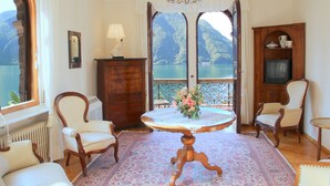 Apartment, 3 Bedrooms, Terrace (Violetta, 2 Ensuite Bathrooms) | Living room - Barony Le Pergole (Lugano)