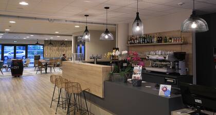 The Originals City, HĂŽtel de la Confluence