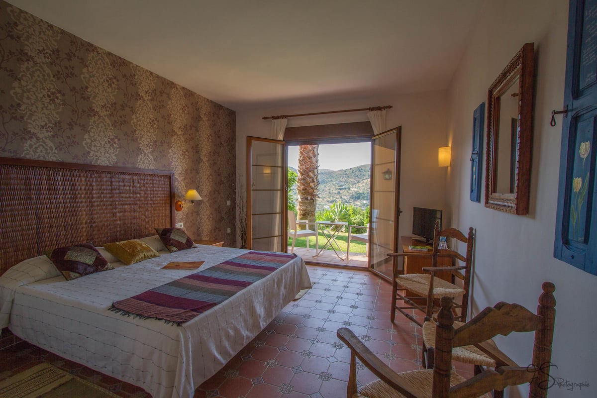 double or twin room, terrace, garden view | free wifi, bed sheets