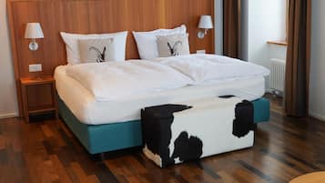 Junior Double or Twin Room, Mountain View, Corner | Premium bedding, desk, laptop workspace, blackout curtains