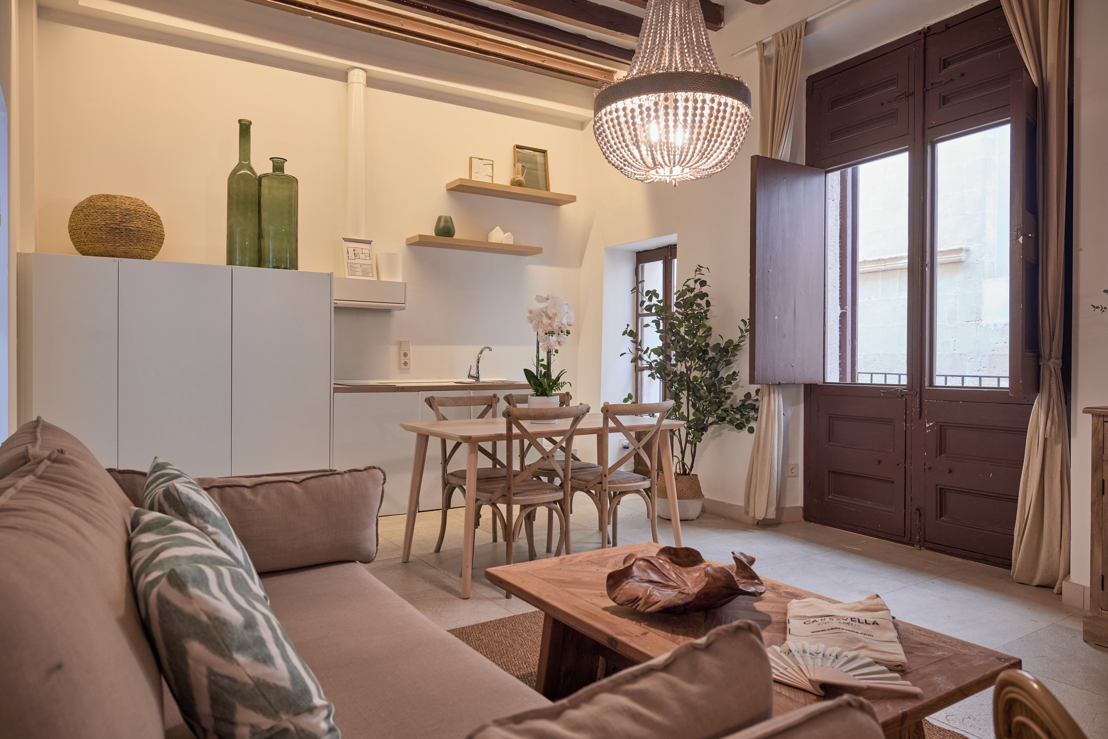 Departamento (Suite) | Cocina privada | Refrigerador, microondas, parrilla de estufa y lavavajillas 