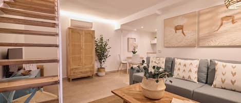 Apartment, Courtyard View (Duplex) | Living area | 42-inch Smart TV with digital channels, Netflix, streaming services