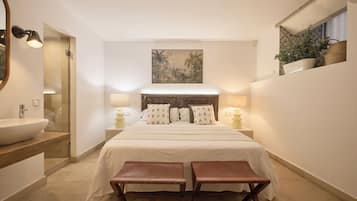 Apartamento, vista para o pátio (Duplex) | 1 quarto, roupas de cama premium, edredons de pluma