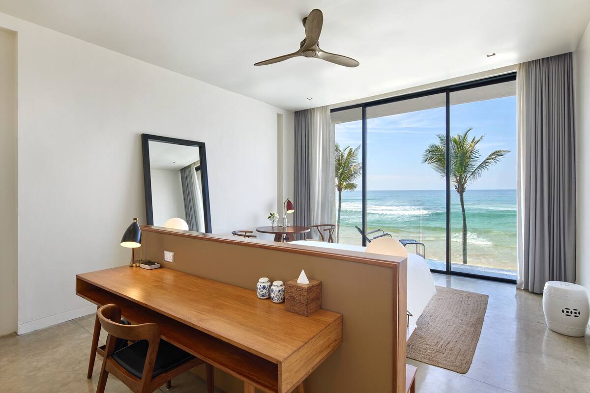 premier studio, 1 bedroom, balcony, ocean view | 1 bedroom, premium bedding, down duvets, pillow-top beds
