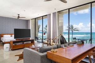 Premier Suite, 1 Bedroom, Balcony, Ocean View | Premium bedding, down comforters, pillowtop beds, in-room safe