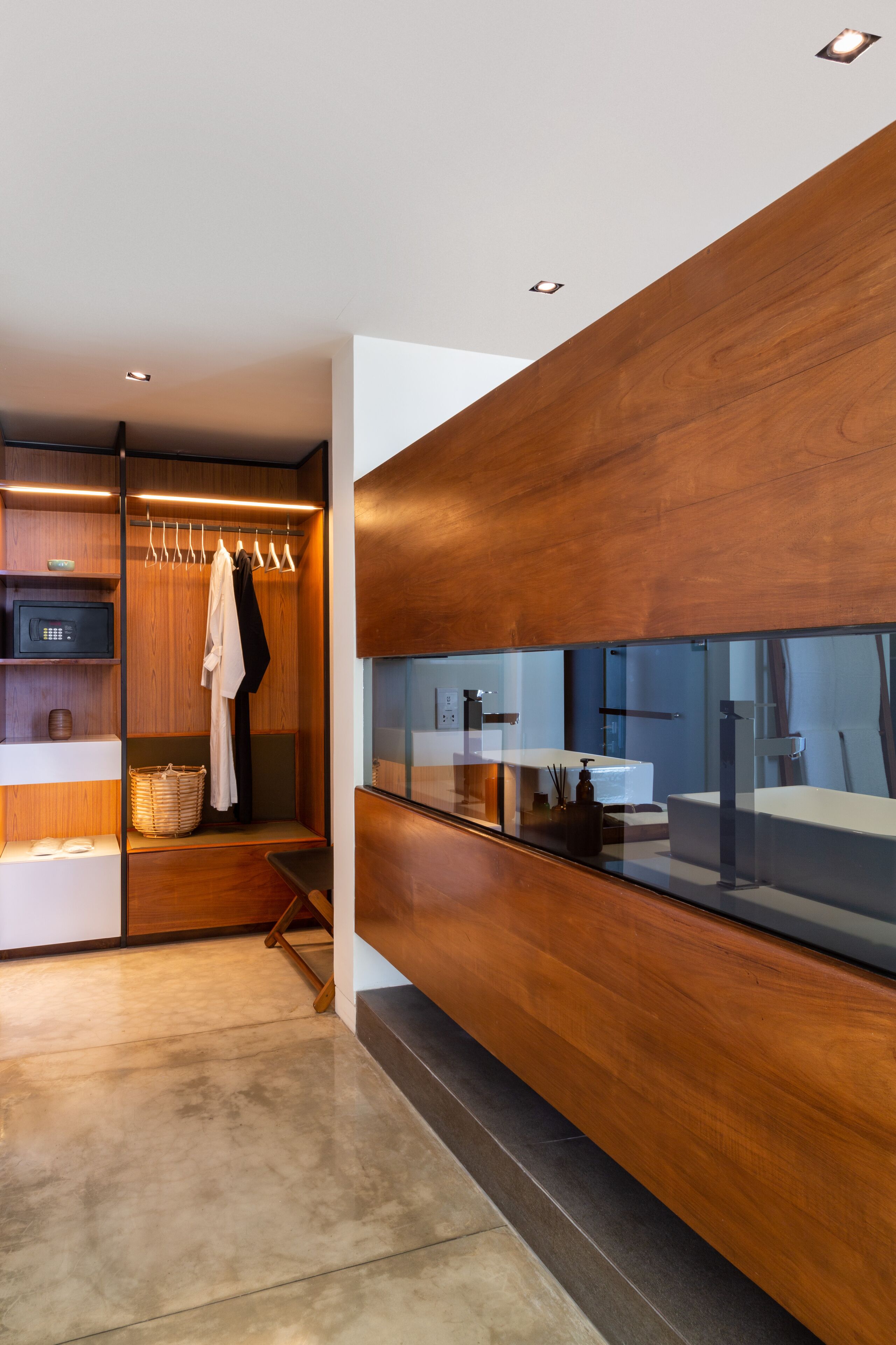 premier studio, 1 bedroom, balcony, ocean view | 1 bedroom, premium bedding, down duvets, pillow-top beds