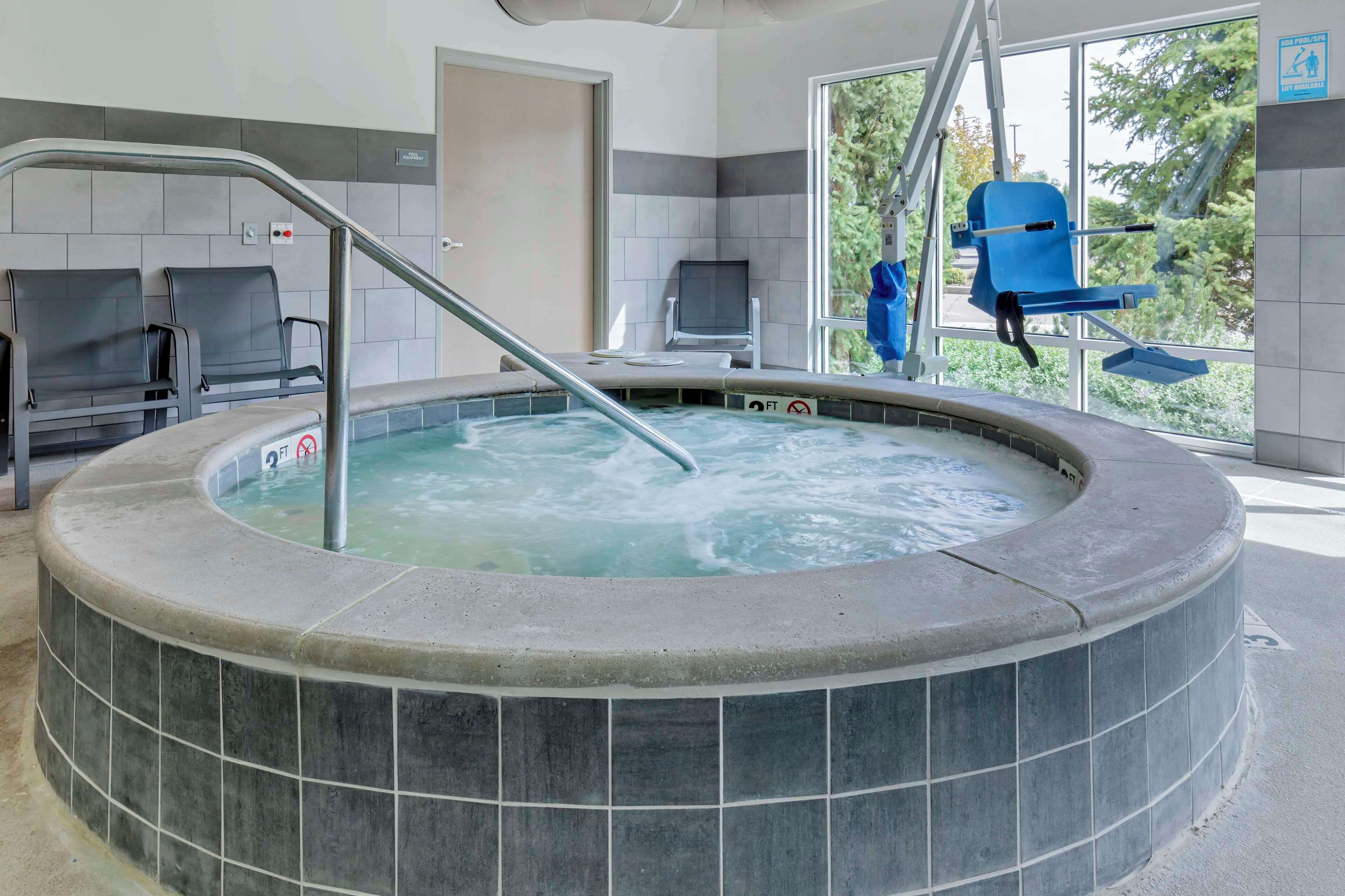 indoor pool, open 8 am to 10 pm, pool loungers