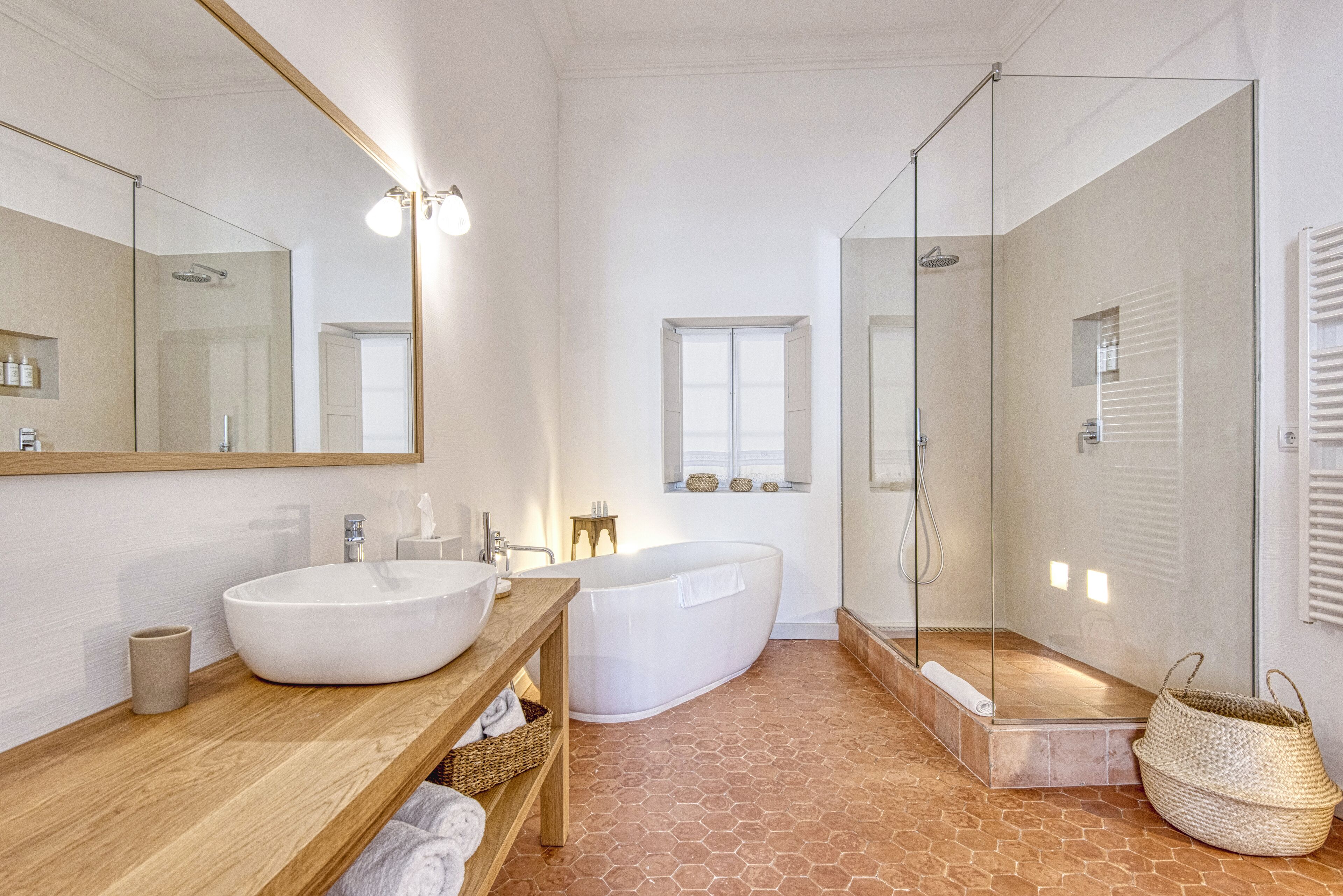 suite | bathroom | rainfall showerhead, free toiletries, hair dryer, bathrobes