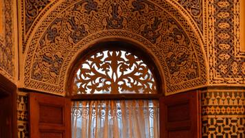 Classic-Doppelzimmer (Fassi) | Hochwertige Bettwaren, individuell dekoriert, individuell eingerichtet