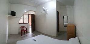 Double Room (Fan)