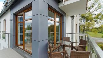 Apartamento (Sopocka Przystan 14) | Balcón