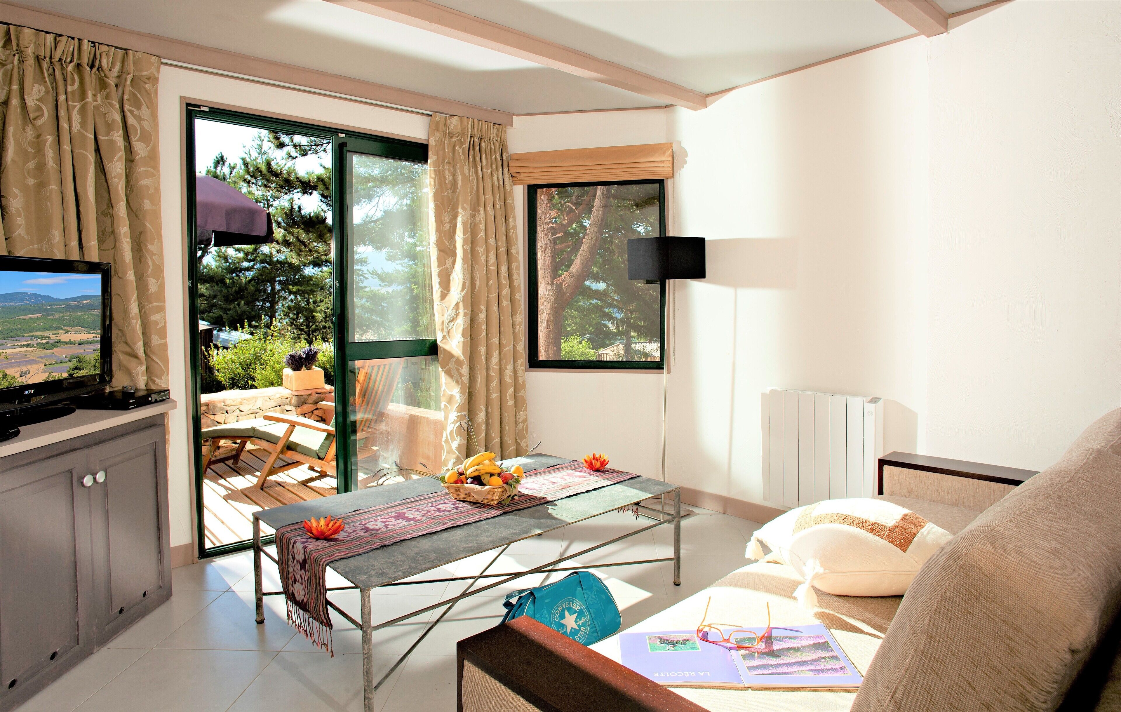 comfort double room, terrace, garden view | 1 bedroom, premium bedding, minibar, in-room safe