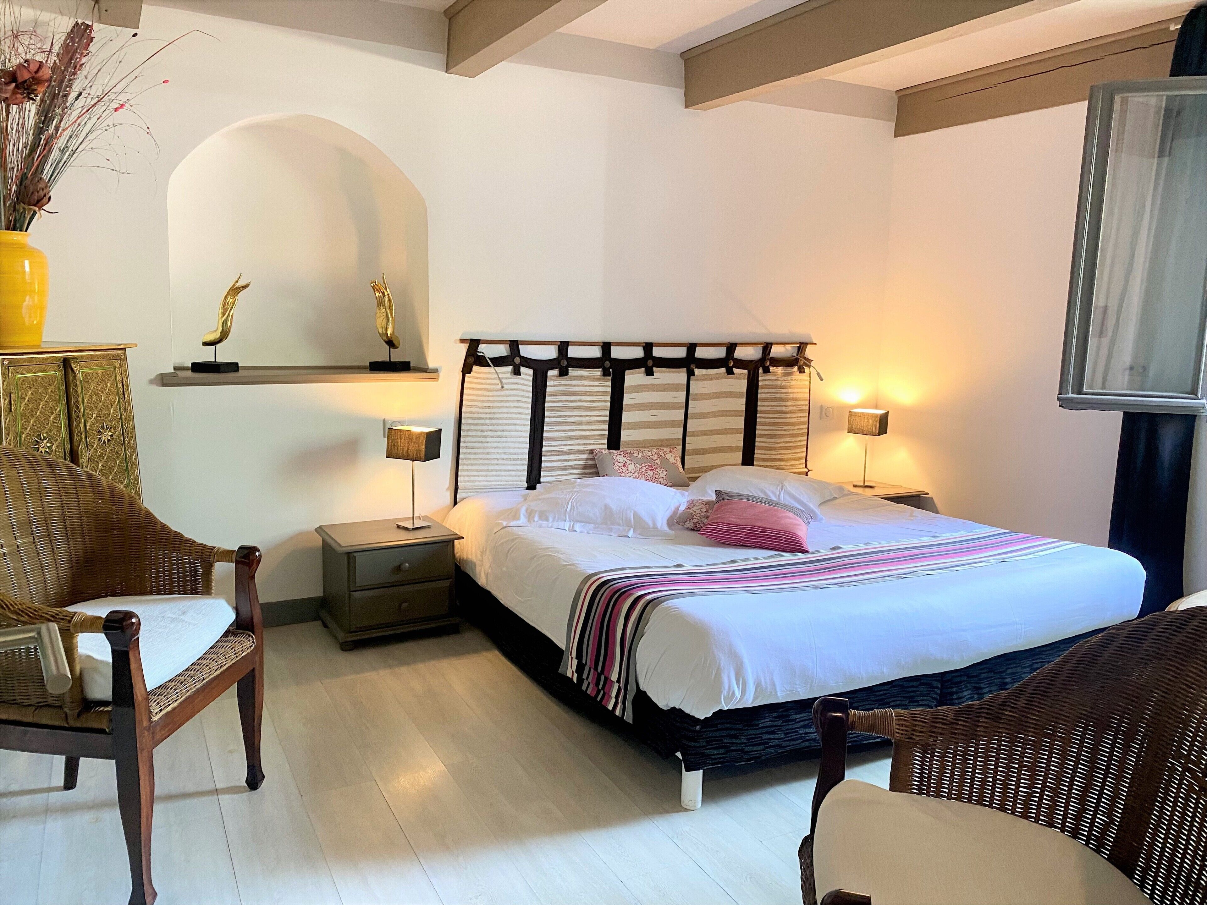 family suite, 2 bedrooms, garden view | 1 bedroom, premium bedding, minibar, in-room safe