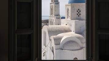 Honeymoon Suite, Sea View (Zeus) | Living area | LCD TV