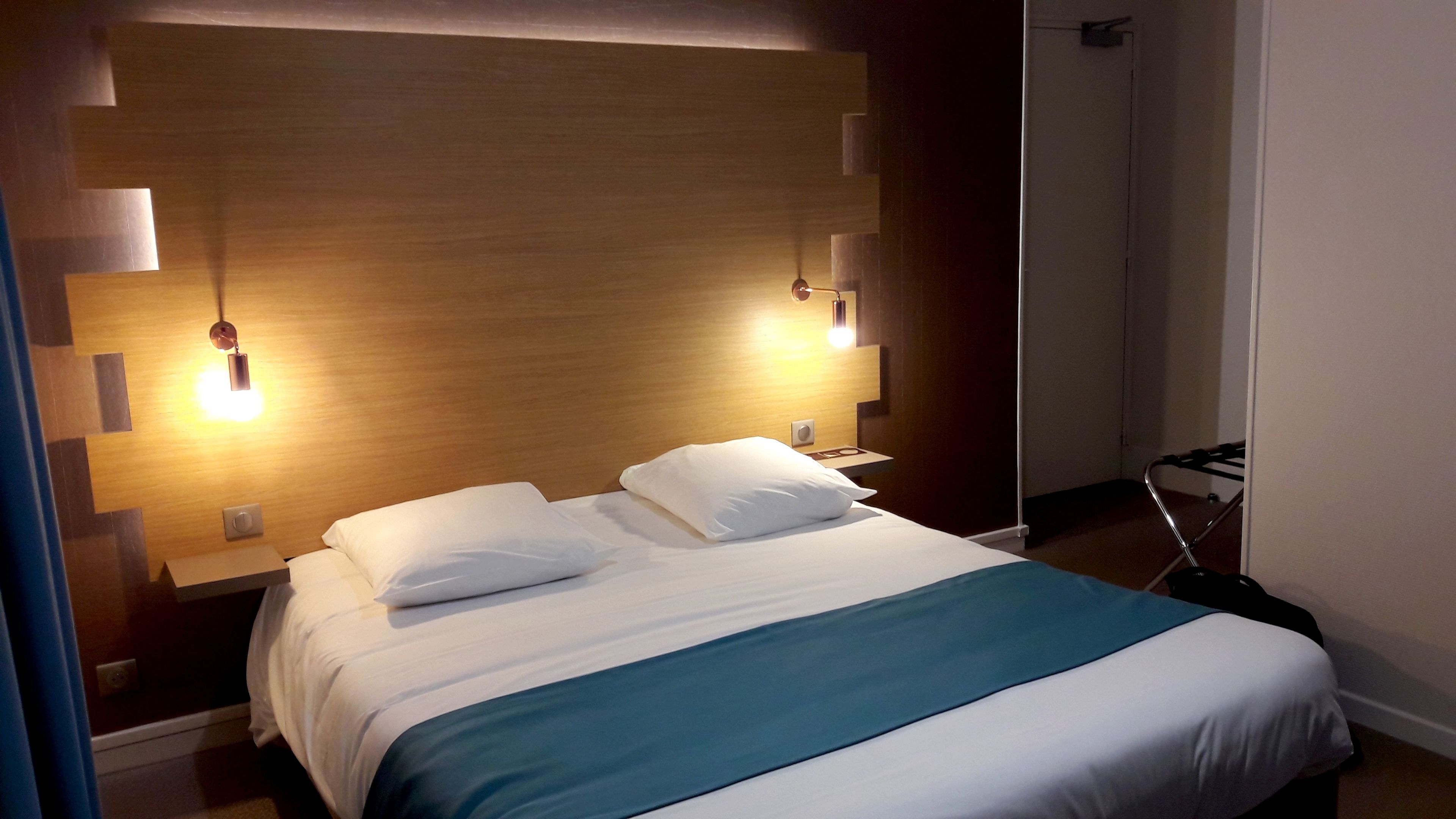 standard double room | desk, free wifi