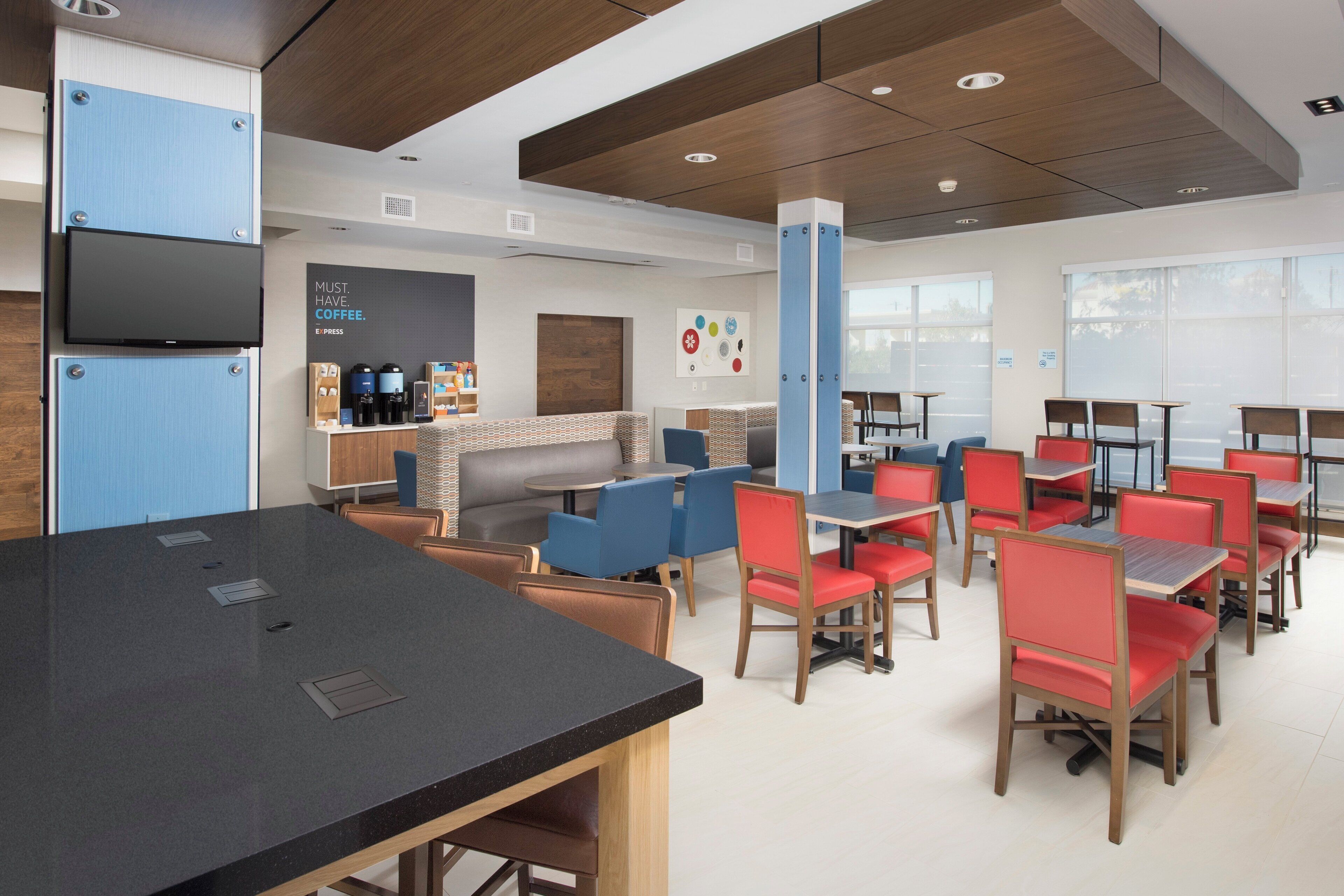 Photo - Holiday Inn Express & Suites San Antonio North  Windcrest