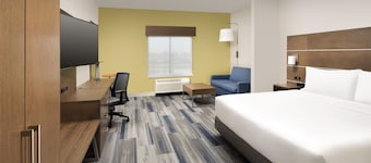 Holiday Inn Express & Suites San Antonio North - Windcrest by IHG